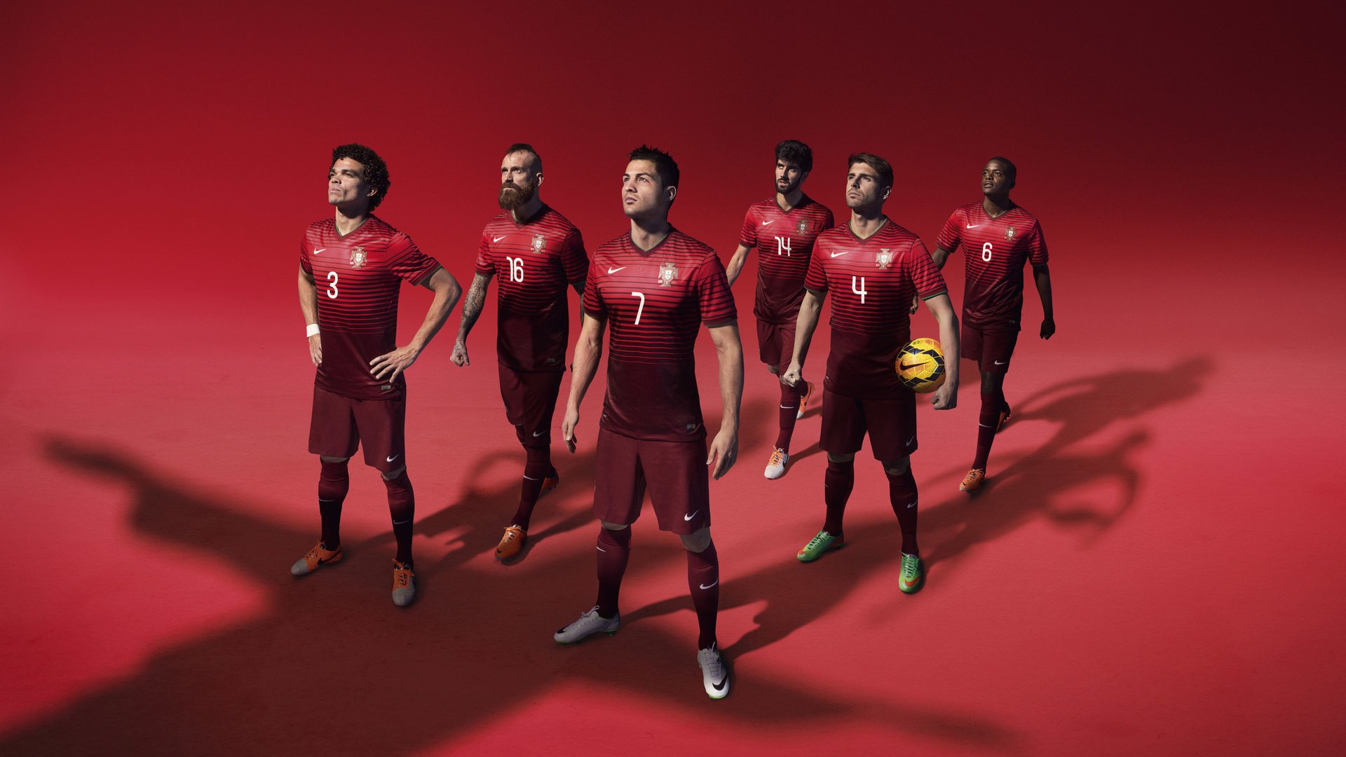开云平台-沙漠之狐的终极复仇，2026世界杯，突尼斯血洗波兰，库尔图瓦从门将到终结者的致命一击